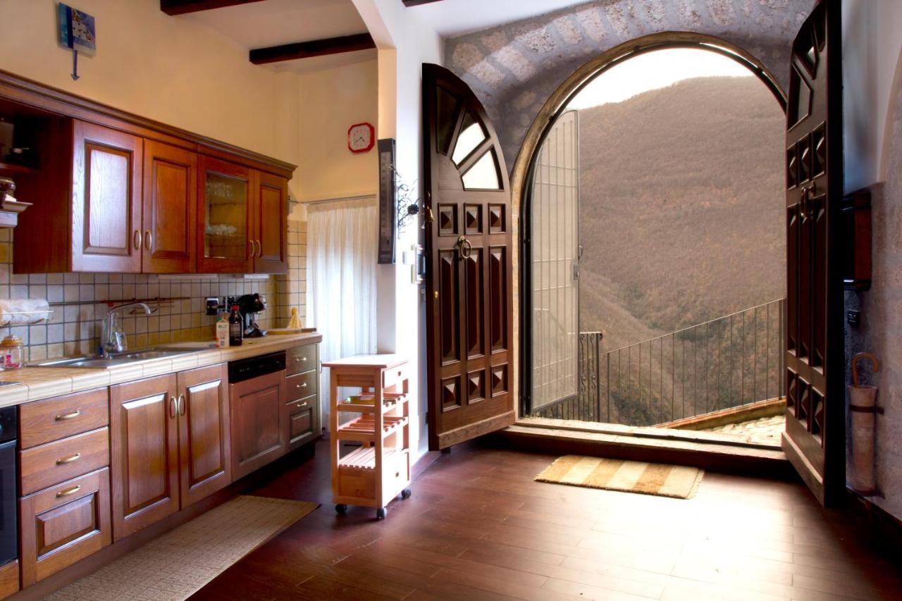 Villa Con Piscina "La Dogana Di Spoleto " SantʼAnatolia di Narco Zewnętrze zdjęcie